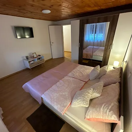 Aurora Villa *